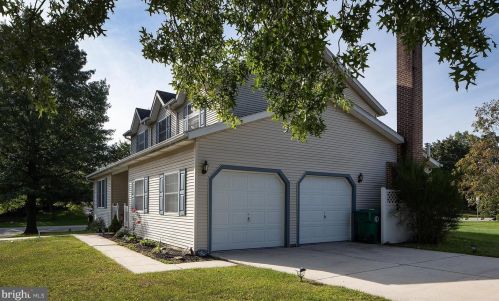 6551 Baywood Dr, Harrisburg PA  17111-6894 exterior