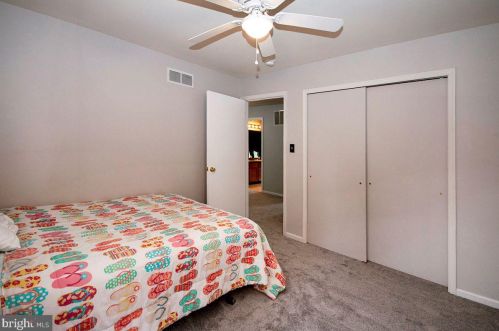 64 Cedar Grove Dr, Erial NJ  08081-5284 exterior