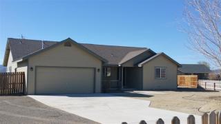 9925 Palmetto Dr, Stagecoach, NV 89429-8223