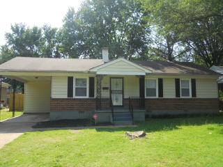 1769 Perkins Rd, Memphis TN  38117-7011 exterior
