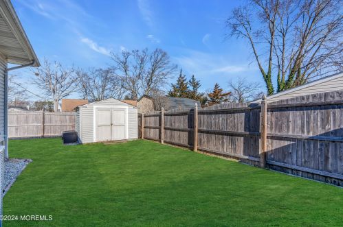 363 Kelly Ave, Bricktown NJ  08724-2230 exterior