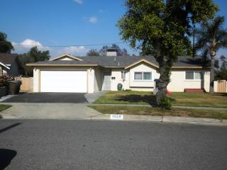 1820 Evelyn Cir, Colton, CA 92324-1311