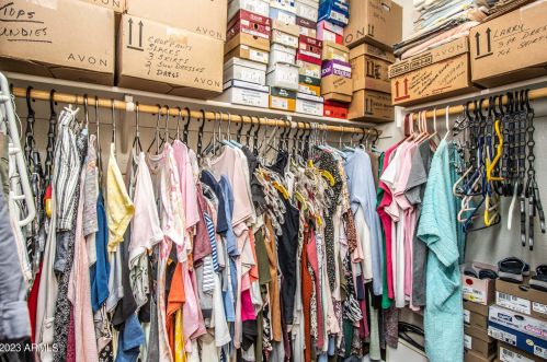 950 Kelsi Ave, San Tan Valley AZ  85140-4141 exterior