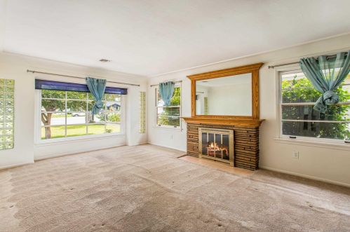 2335 Valencia Ave, San Bernardino, CA 92404-4033