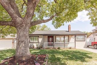 2301 Knight Way, Sacramento, CA 95822-2827