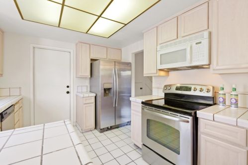 589 Union Ave, Campbell CA  95008-5009 exterior