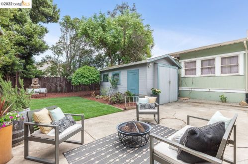 2714 60 Ave, Oakland CA 94605-1501 exterior