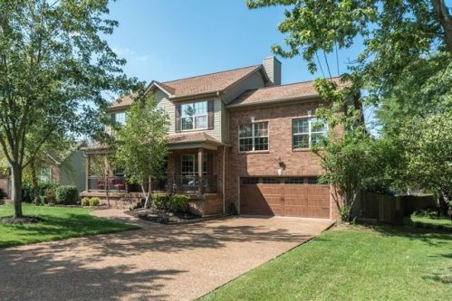 104 Hampton Ct, Hendersonville, TN 37075-3571