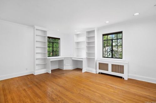 9 Rutland Rd, Scarsdale NY  10583-3508 exterior