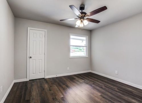 1001 Meadow View Cir, Richardson TX  75080-2932 exterior