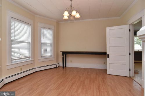 209 Delaware Ave, Harrington DE  19952-1236 exterior