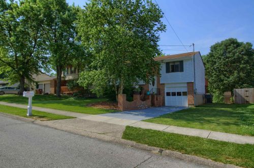 64 Waterside Way, Covington, KY 41017-9725