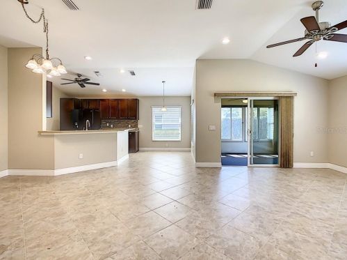 5056 Neptune Cir, Oxford FL  34484-3794 exterior