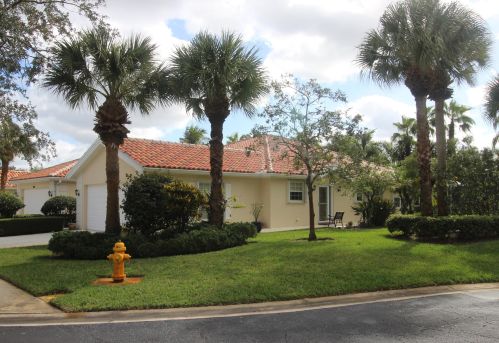 2432 Parkside Dr, Palm City, FL 34990-2775