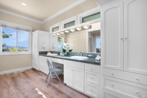 4933 Harville Rd, Santa Rosa CA  95409 exterior