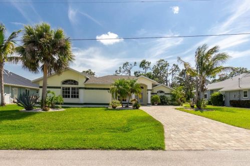 36 Sportsman Way, Placida, FL 33947-1912