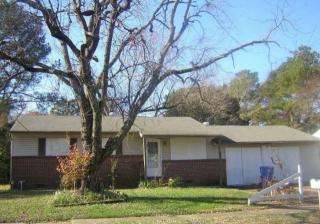 1812 Spar St, Chesapeake, VA 23321-3326