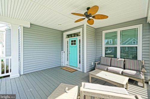 33675 Hunters Run, Lewes DE  19958-4844 exterior