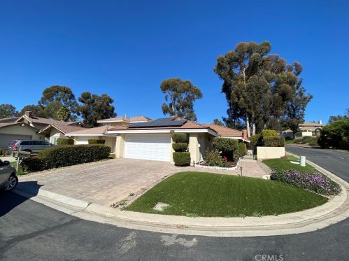 7549 Twinleaf Trl, Orange, CA 92869-2425