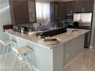 3139 Hibiscus St, Miami FL  33133-4323 exterior