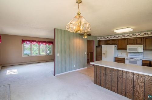 3402 Outer Dr, Hibbing MN 55746-2659 exterior