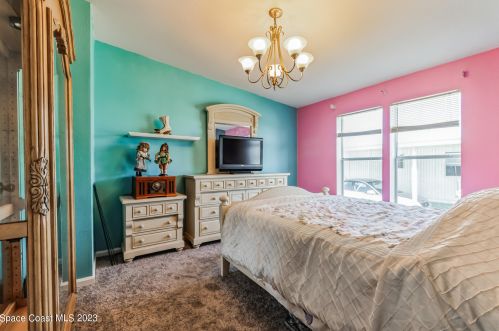 817 Oriole Cir, Sebastian FL  32976-7520 exterior