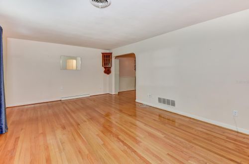 2704 Oak Rd, Deland FL  32720-2024 exterior