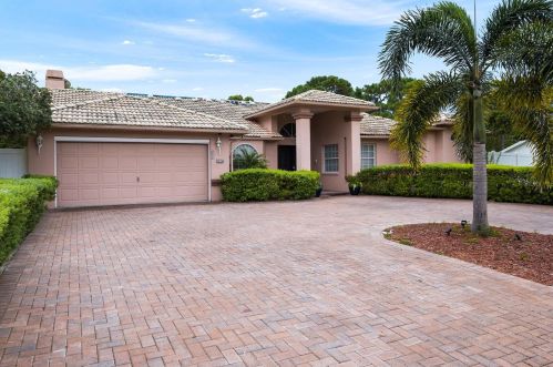 13250 Lauren Dr, Brooksville, FL 34609-1566
