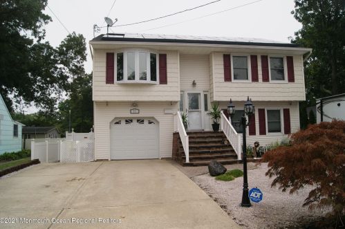 15 Van Ness Dr, Bricktown NJ  08723-5730 exterior