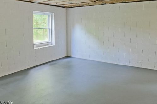 36 Pidgeon Hill Rd, Wantage NJ  07461-2729 exterior