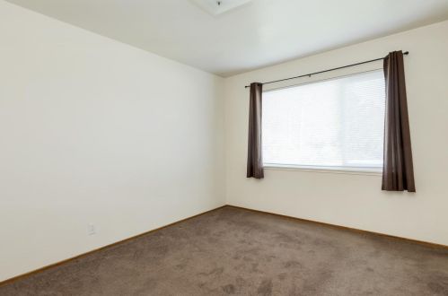 2280 Evergreen Dr, San Bruno CA  94066-1830 exterior