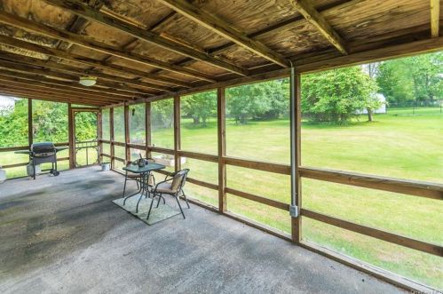 40 Scott Dr, Middletown NY  10941-1133 exterior