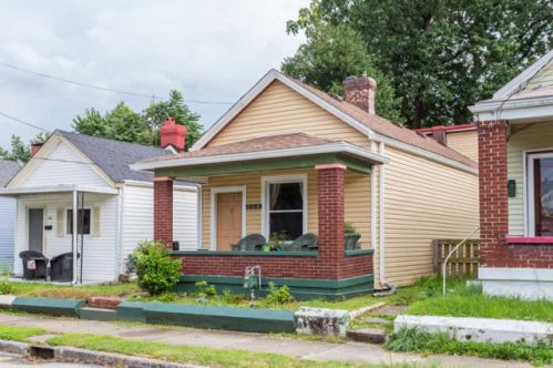 664 Lynn St, Louisville, KY 40217-1916
