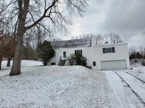 605 Geyser Rd, Pittsburgh, PA 15205-5217