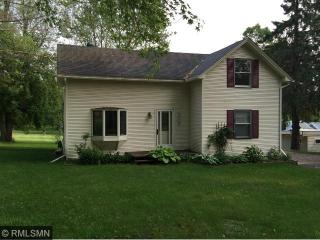314 Maple St, Roberts, WI 54023-9707