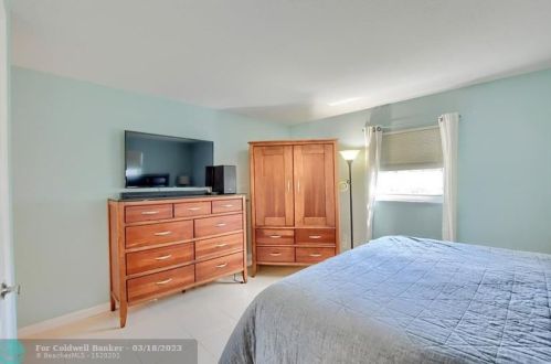 1606 14th Ave, Boynton Beach FL  33426-5809 exterior