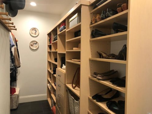 1838 Alan Dr, Penngrove CA  94951-9735 exterior