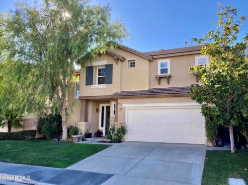 17675 Medley Ridge Dr, Santa Clarita, CA 91387-3811