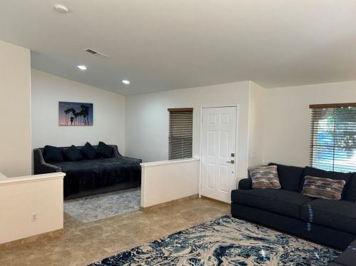 79385 Avenida Las Palmas, La Quinta CA  92253-7236 exterior