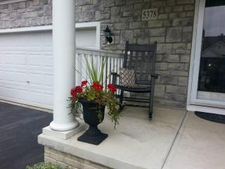 5378 Winters Run Rd, Dublin, OH 43016-9717