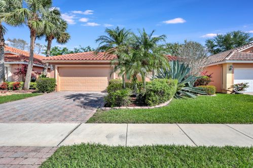 7633 Trapani Ln, Boynton Beach, FL 33472-7389