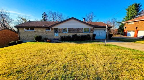 216 Marshall Dr, Mckeesport, PA 15132-7519