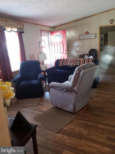 36 Hazel Cir, Navy Sup Dpt PA 17050-3634 exterior