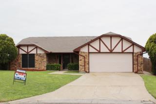 203 76th St, Lawton, OK 73505-6406