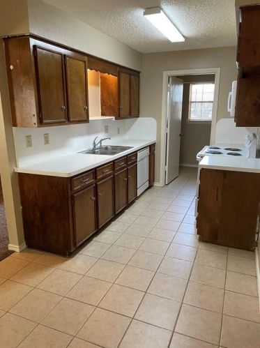 393 Alpine Dr, St Paul, TX 75098-6850