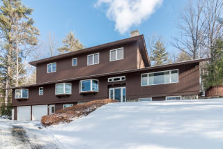 34 Rayton Rd, Hanover, NH 03755-2214