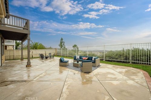 21 Via Scenica, Lake Elsinore CA  92532-0129 exterior
