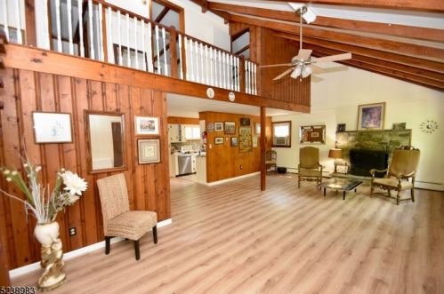 6 Evergreen Rd, Wantage, NJ 07461-4700