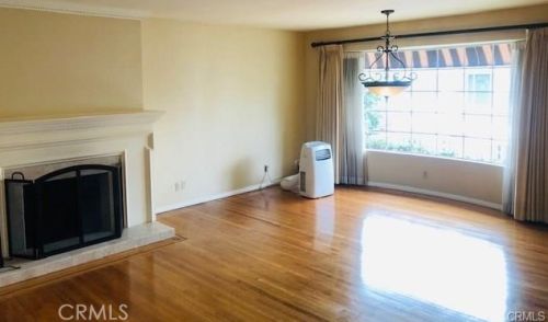 5946 The Toledo, Long Beach, CA 90803-4145