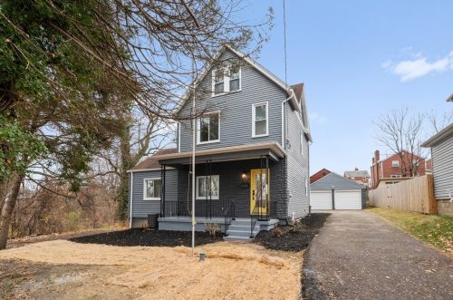 326 Leblanc St, Pittsburgh, PA 15218-1011